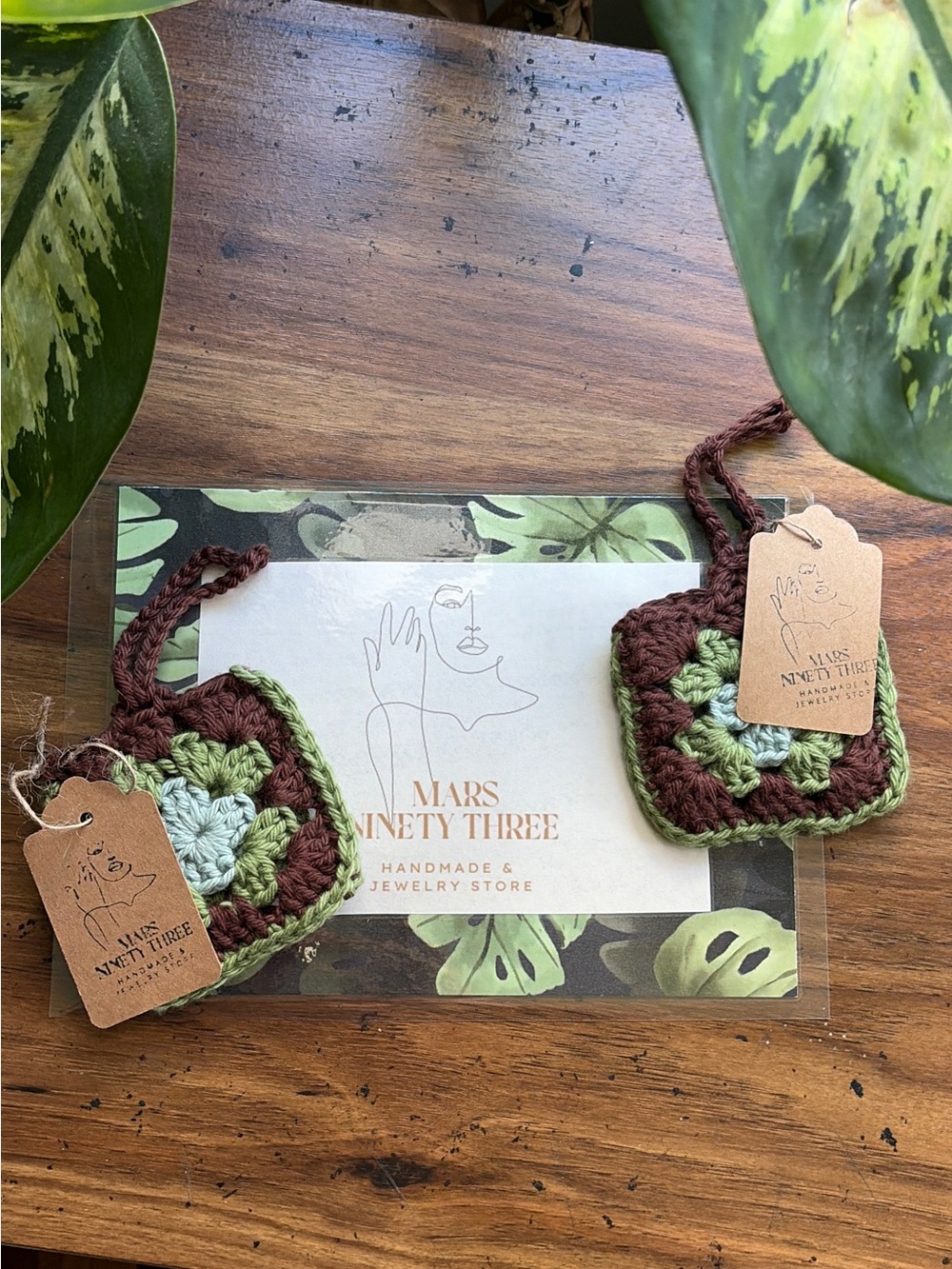CROCHET AIRPOD CASE